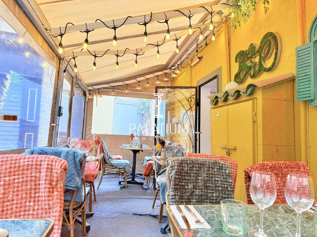 Autre à AIX-EN-PROVENCE