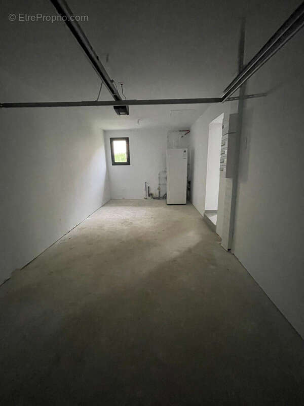 Maison à SALAISE-SUR-SANNE