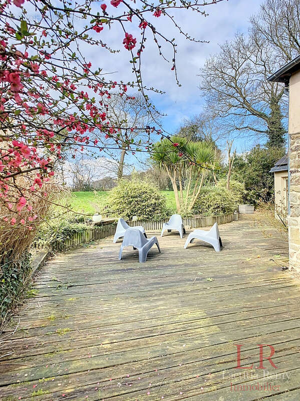 Maison à VERN-SUR-SEICHE