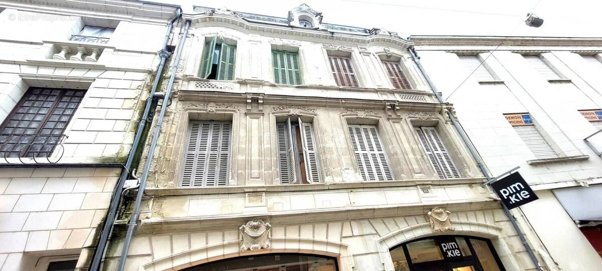 Commerce à CHATELLERAULT