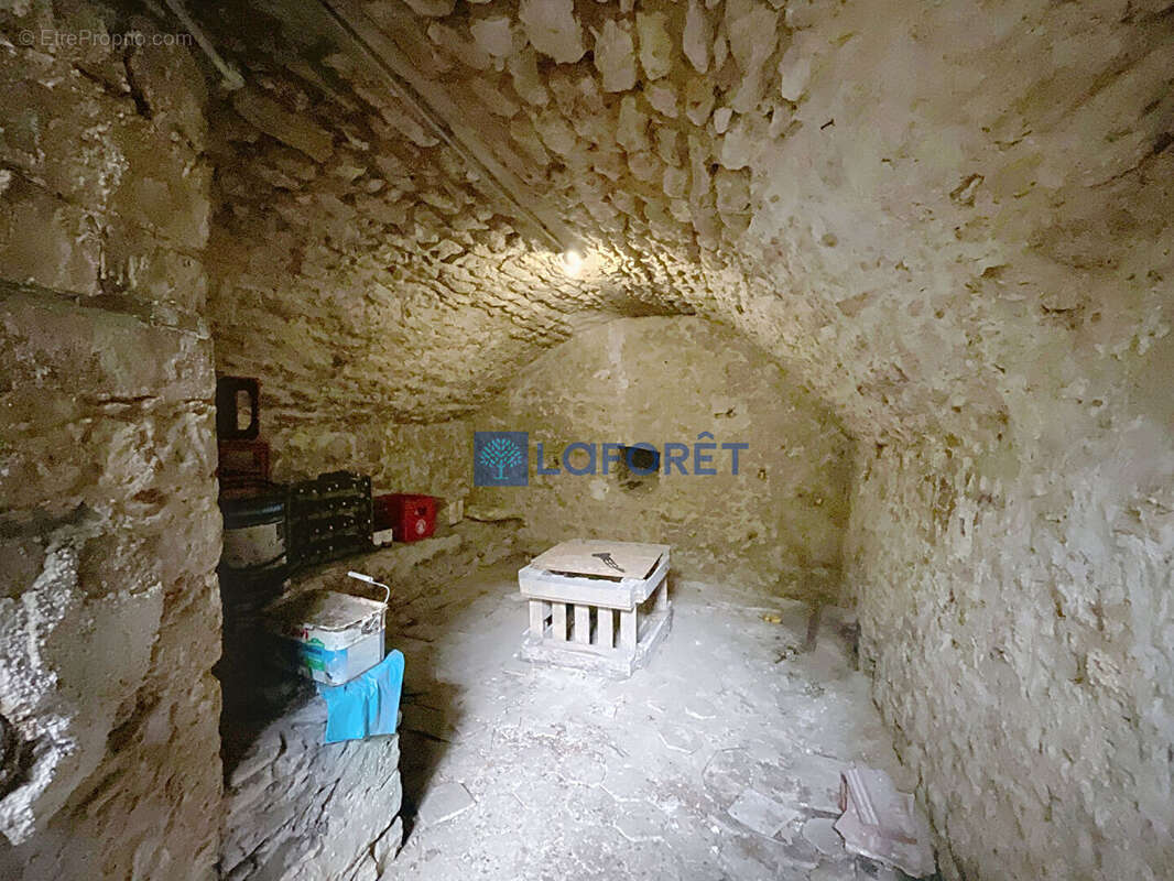 Maison à GIRONVILLE-SUR-ESSONNE