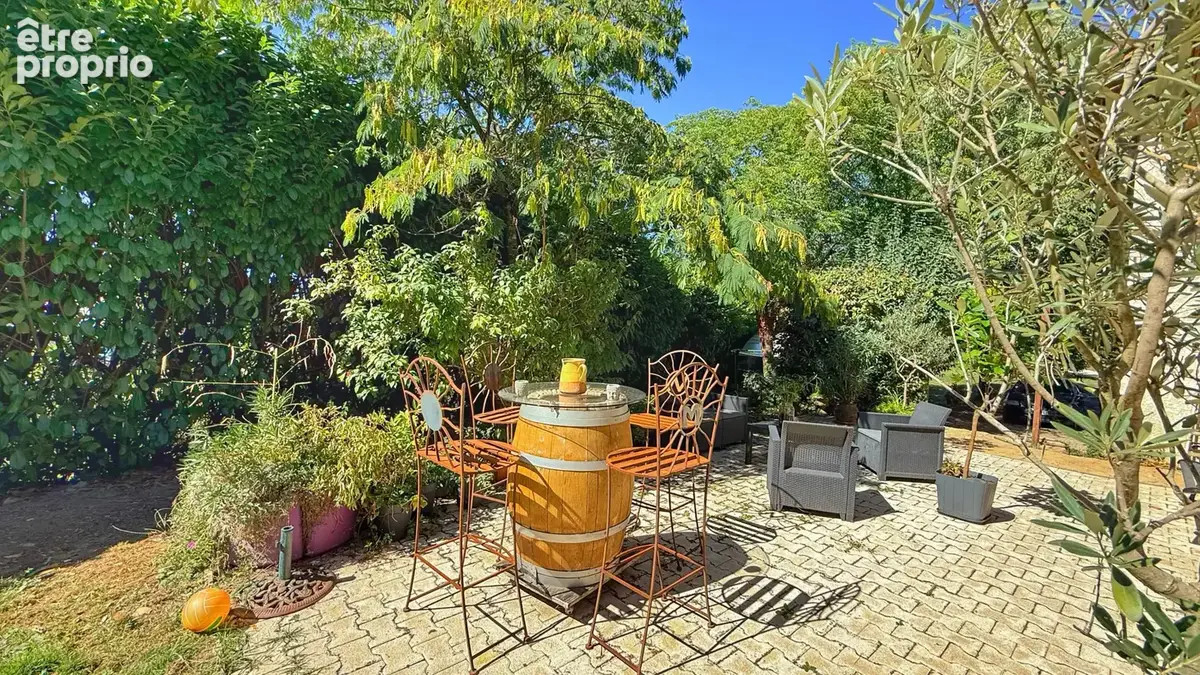 CHARNECLES, propriété avec terrain - photo 25