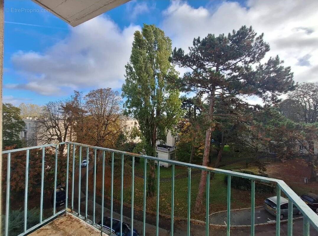 Appartement à RUEIL-MALMAISON