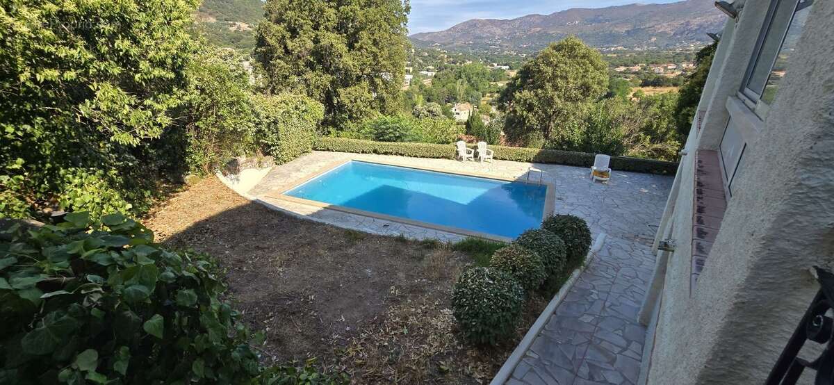 Maison 316 m² à Appietto  - photo 4