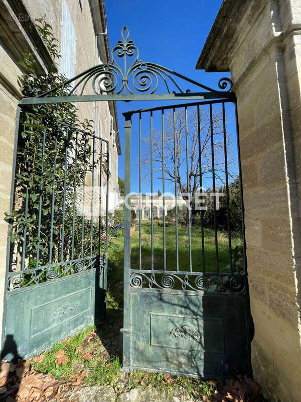 Maison à VILLENEUVE-LES-AVIGNON