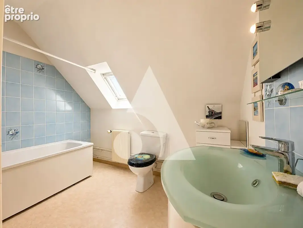 Maison 125 m² - rafraichissement a prévoir - 5 min gare - photo 15