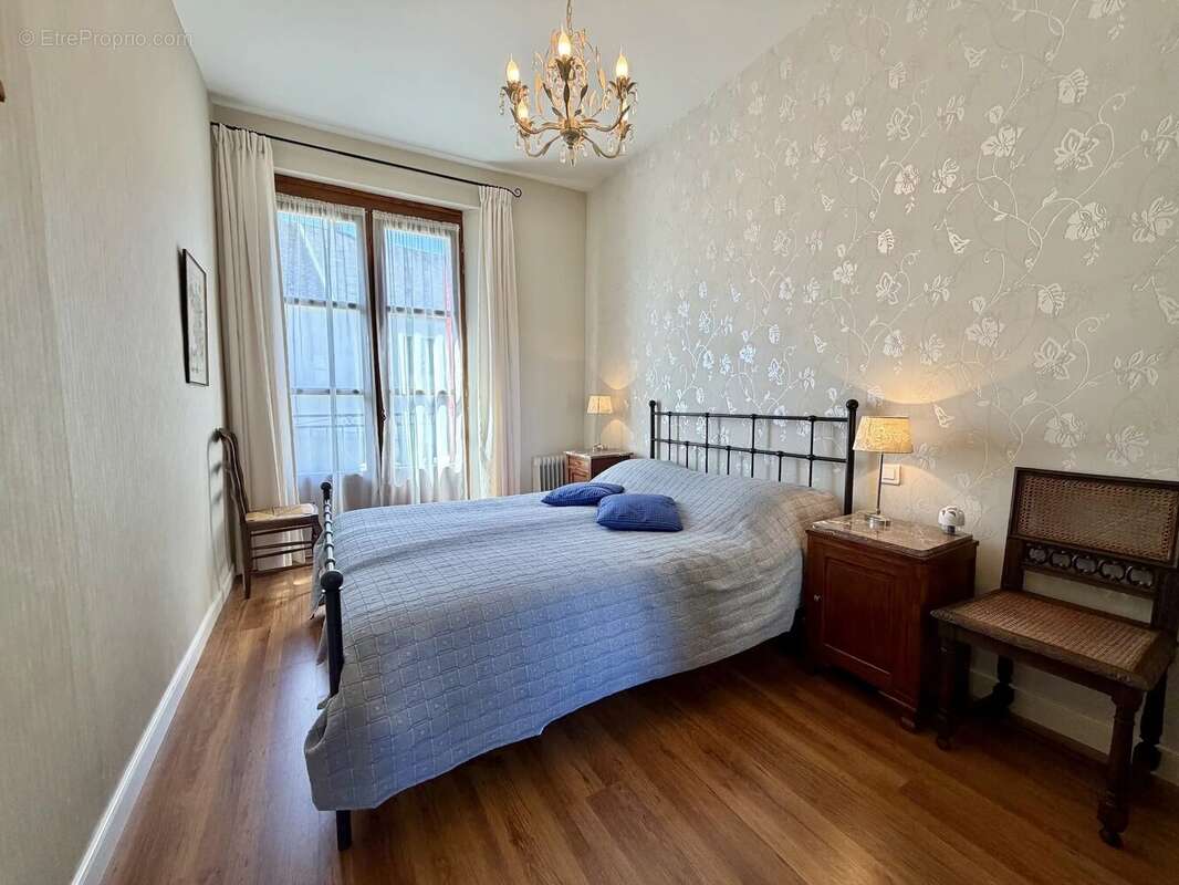 Maison indépendante à vendre avec une vue magnifique près du Lac des Settons - photo 12