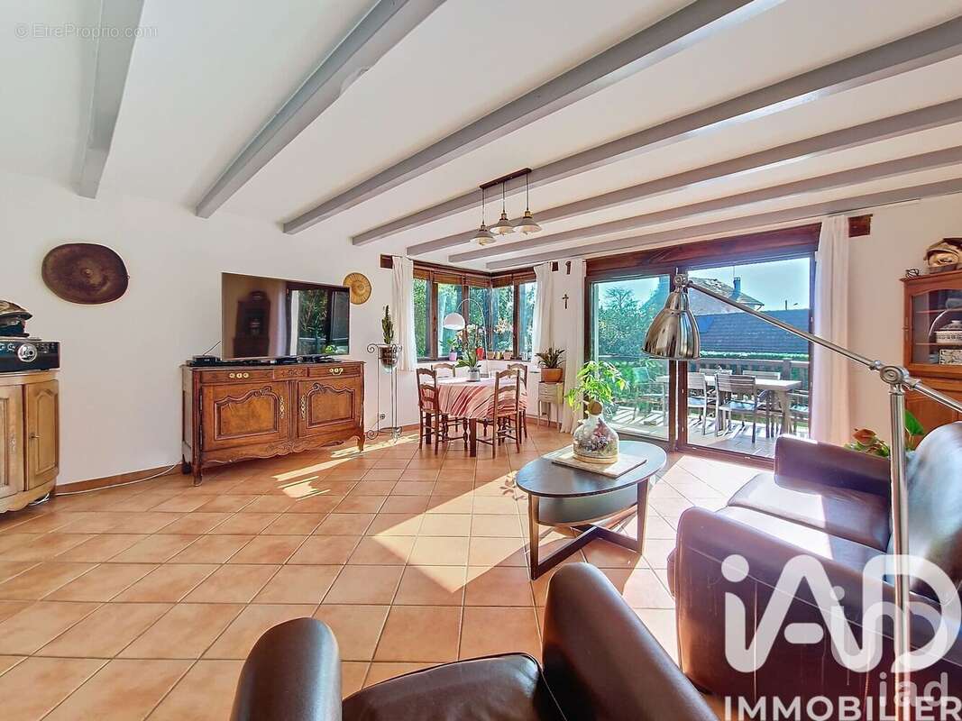 Photo 8 - Maison à SAINT-FARGEAU-PONTHIERRY