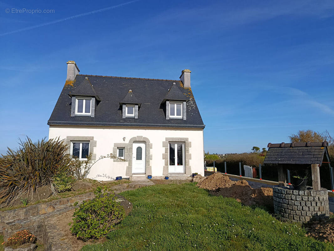 Maison à PLOUDALMEZEAU