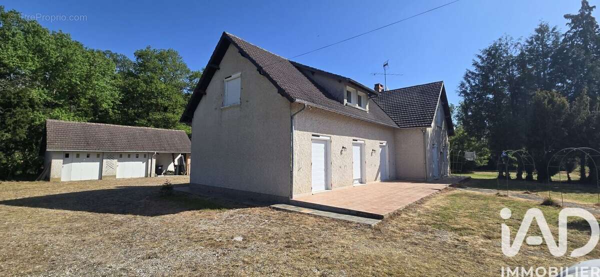 Maison 200 m² à La Marolle-En-Sologne  - photo 2