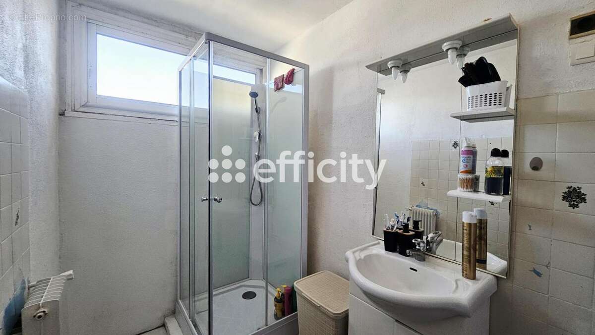 Appartement à MARIGNANE