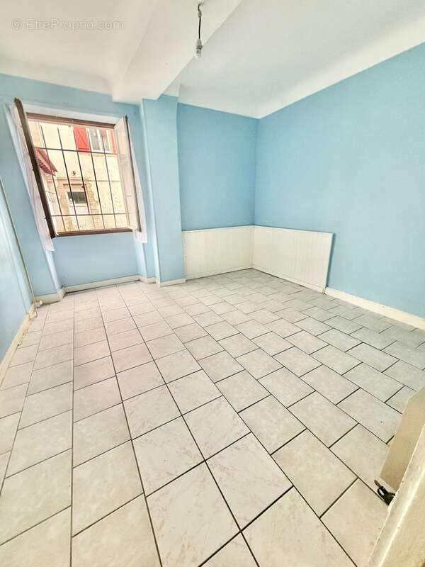 Appartement T2 bis à rénover limite Saint esprit - photo 4