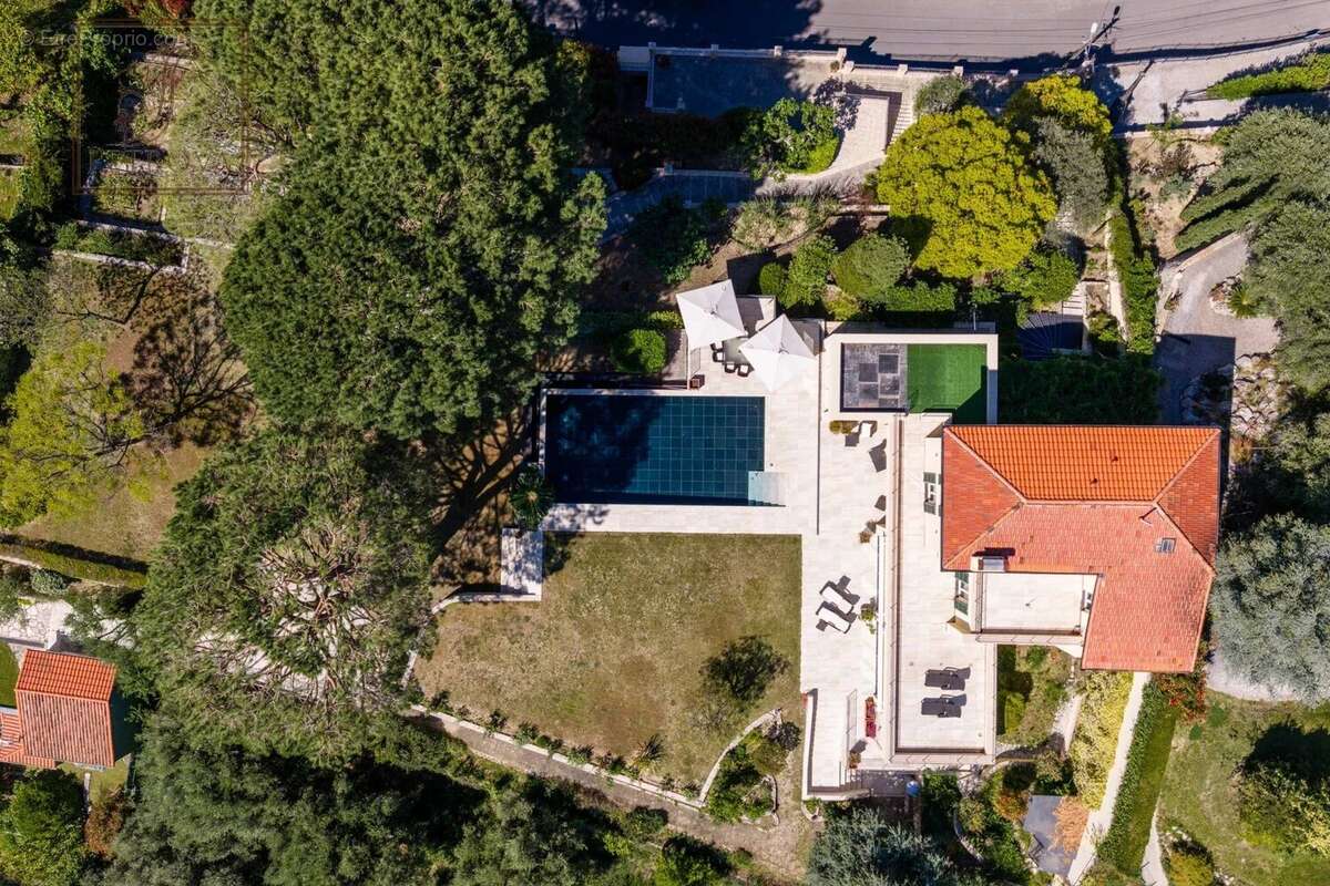 Maison à MENTON