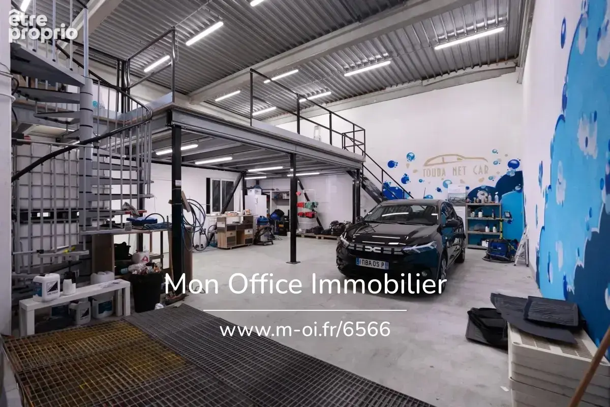 Référence : 6566-NAM. - Local Professionnel Z.A Les Milles - photo 2