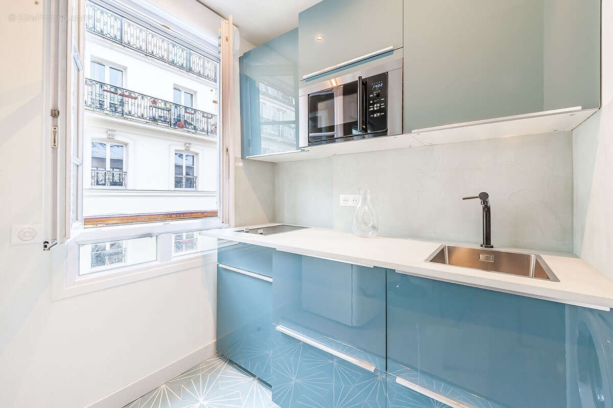 Appartement à PARIS-18E