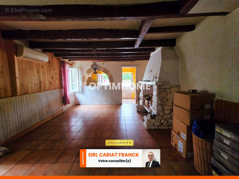 Maison à SAINT-AGNANT-DE-VERSILLAT