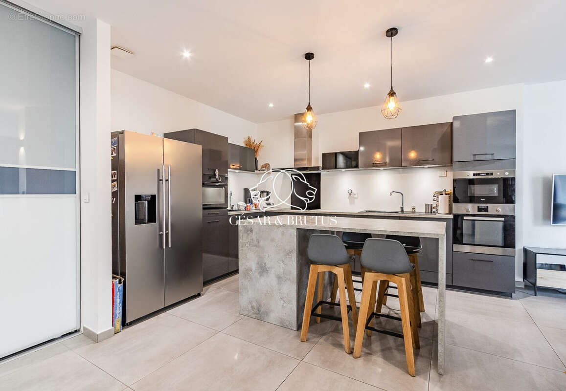 Maison à VILLEURBANNE