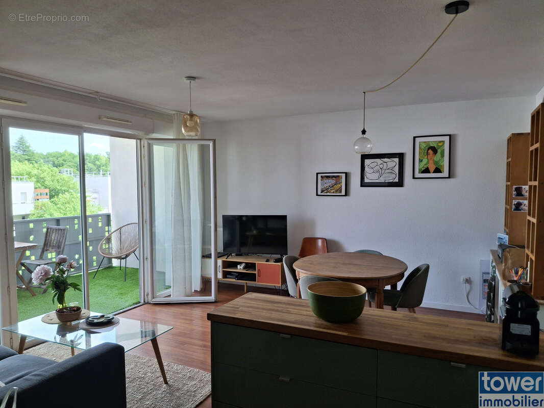 Appartement à LE TAILLAN-MEDOC