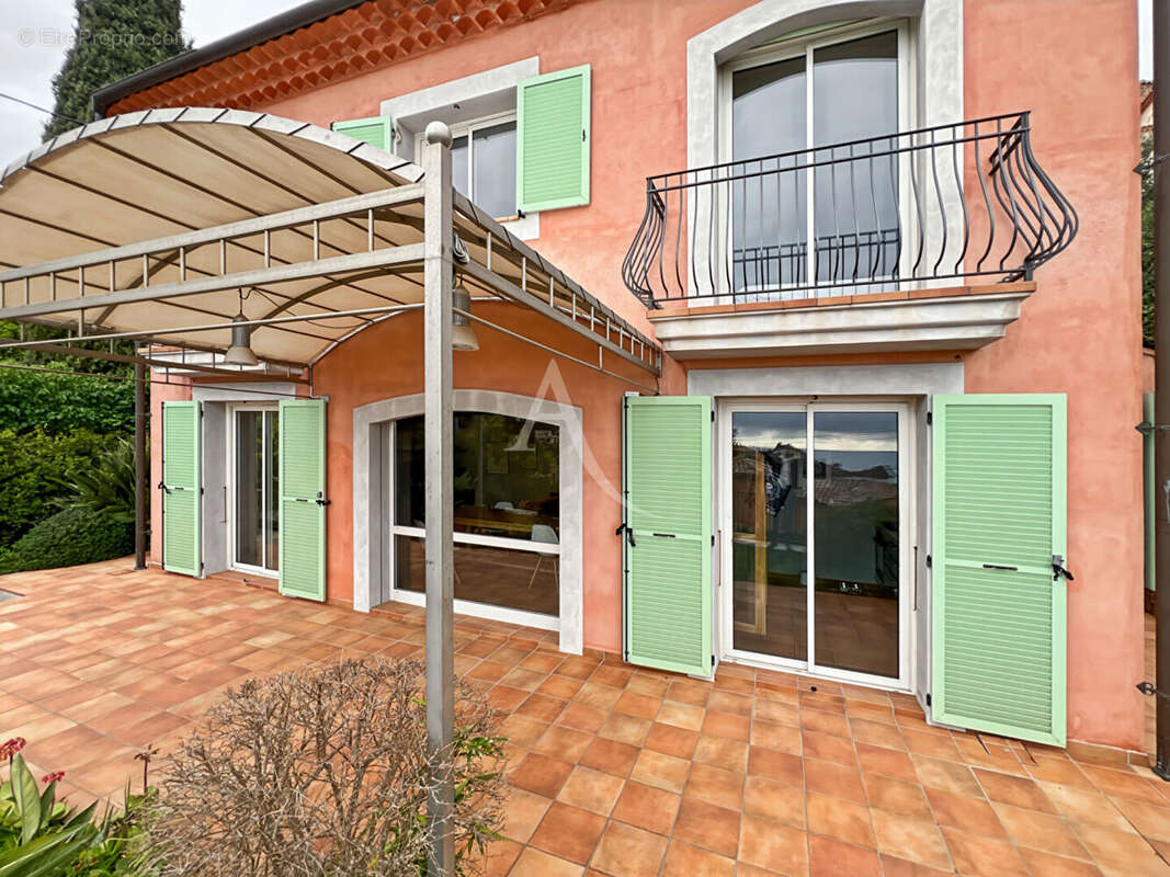 Villa THEOULE Bord de mer vue mer - photo 9
