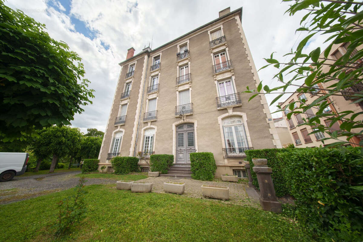 Appartement 105 m² à Chatelguyon  - photo 6