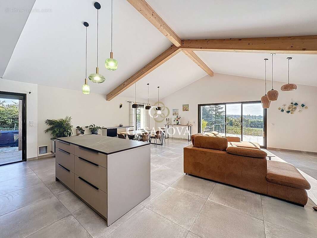 Maison et appartement indépendant sur vaste terrain arboré - photo 5
