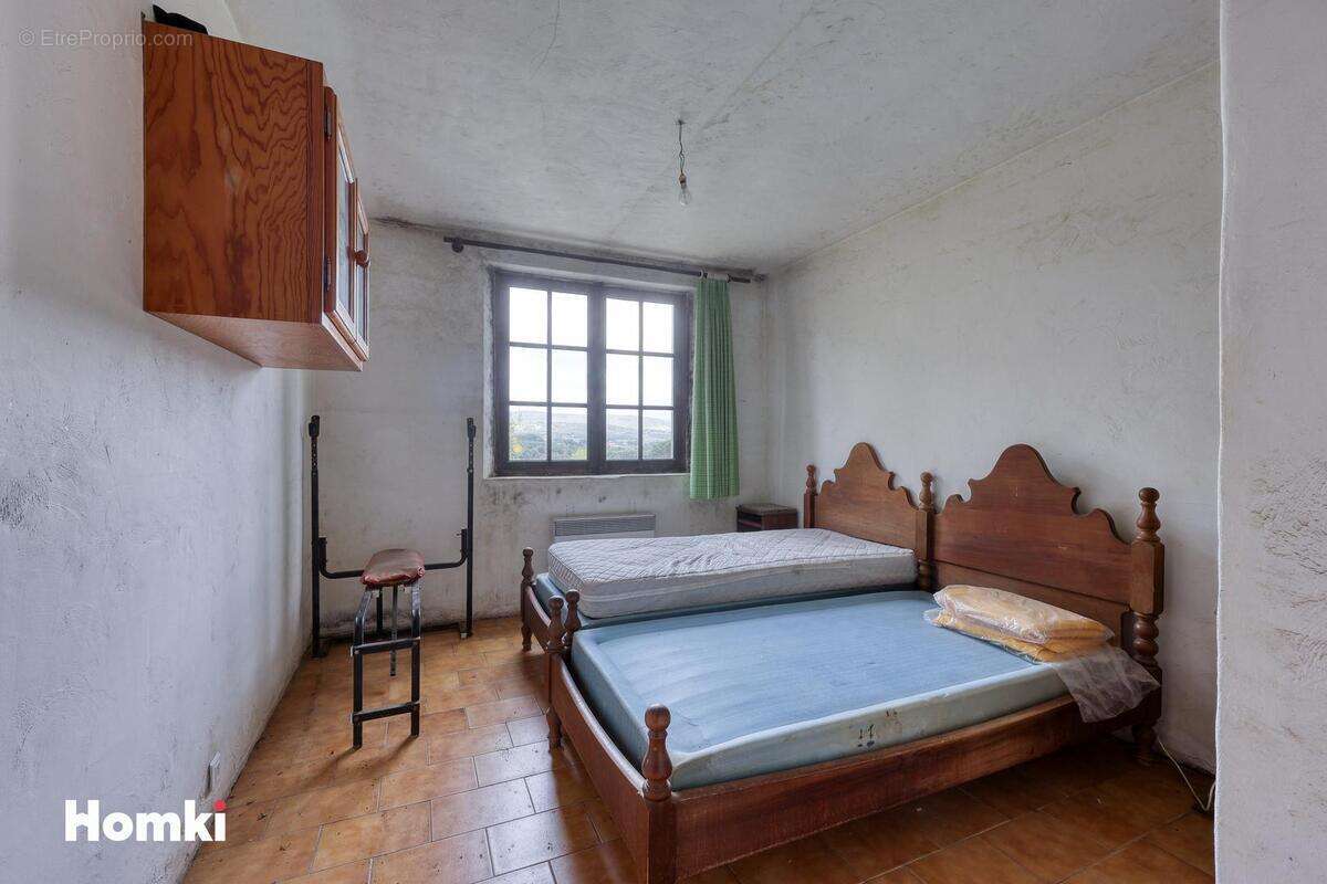 Maison à PLAN-DE-LA-TOUR