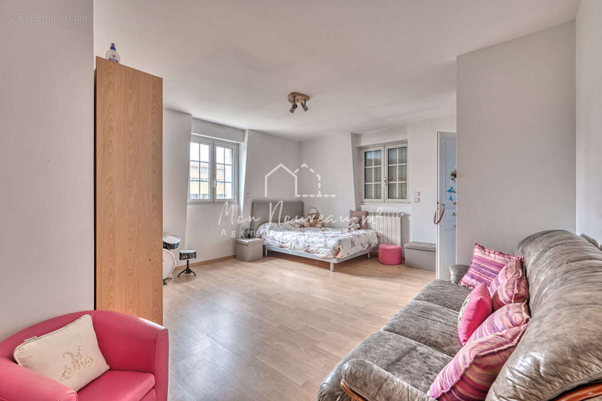 Maison à NOISY-LE-GRAND