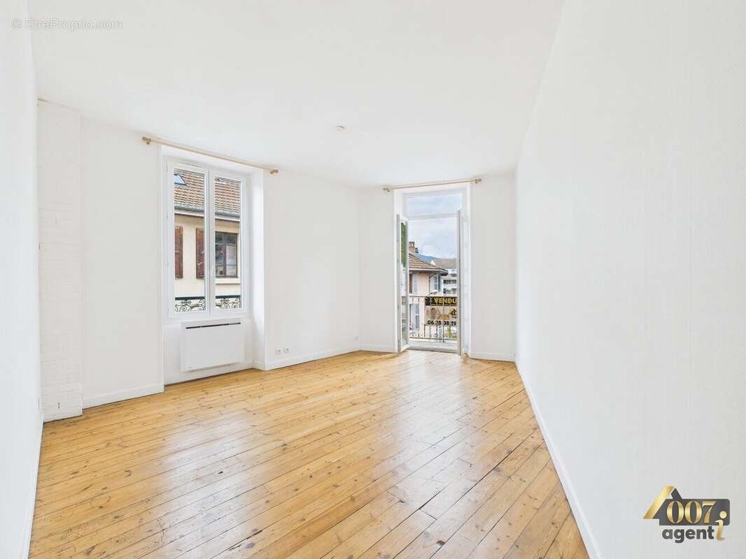 Appartement à LA ROCHETTE