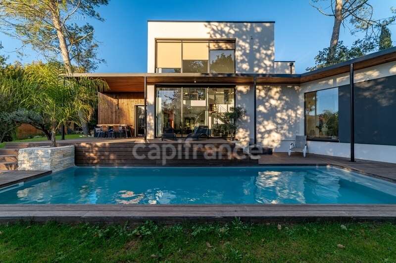 Maison à SAINT-GELY-DU-FESC