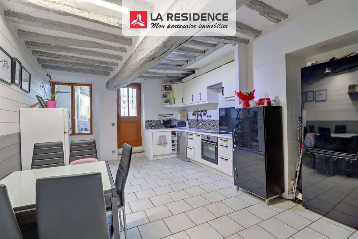 Maison à ARTHIES