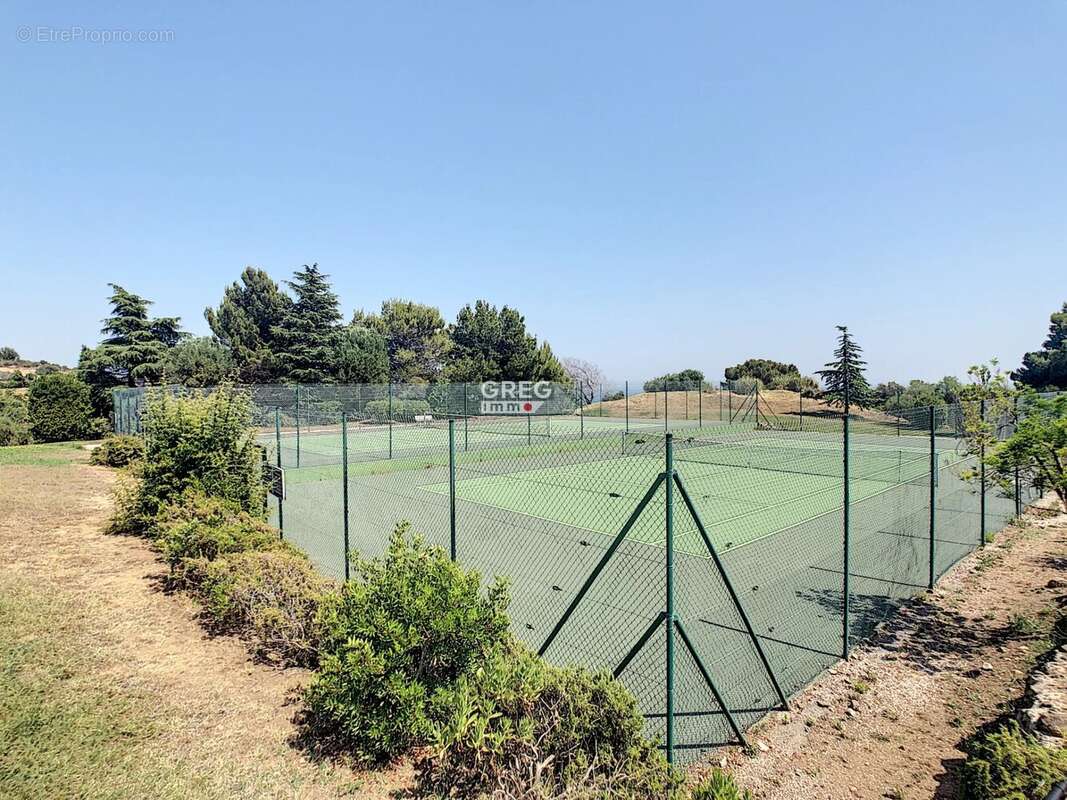 Appartement à VILLENEUVE-LOUBET