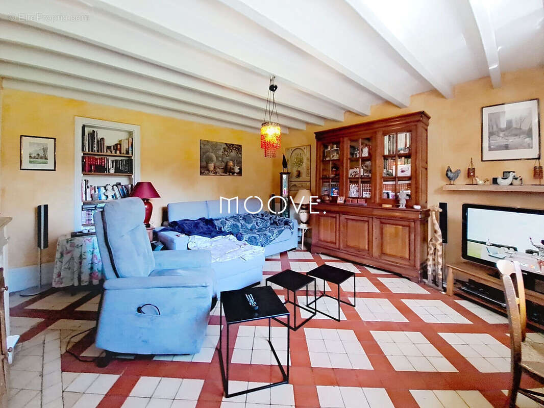 Maison à VILLERS-ECALLES