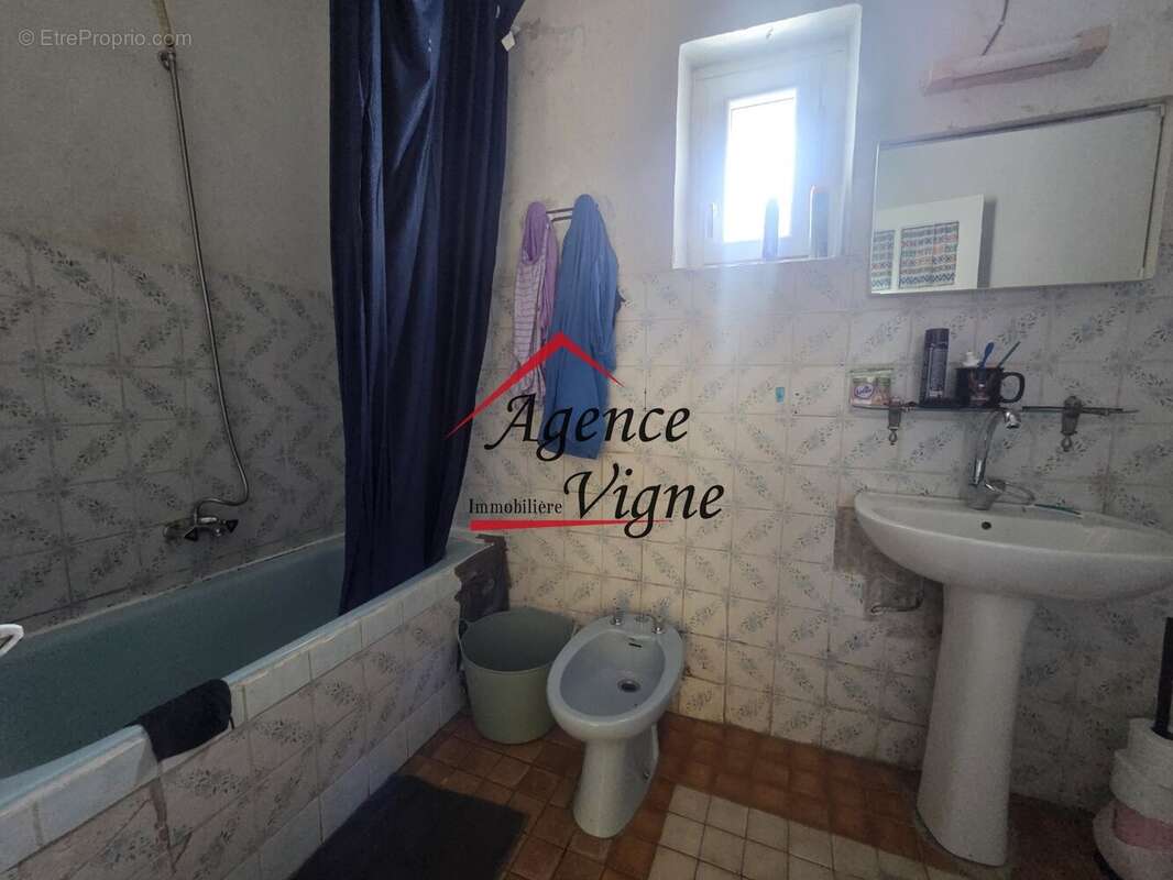 Maison de caractère avec jardin - photo 8