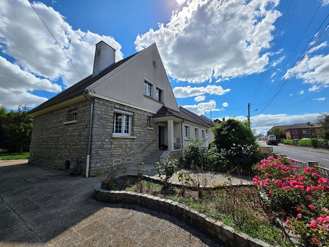 Maison à AUMALE