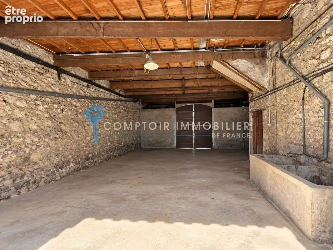 Dépt Hérault (34) - ANIANE - À vendre - Grande maison de village avec terrasse et garage - photo 3