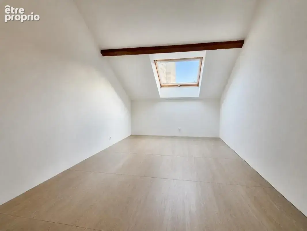Maison de 5 pièces de 100 m² à Rosny-sous-Bois - photo 7