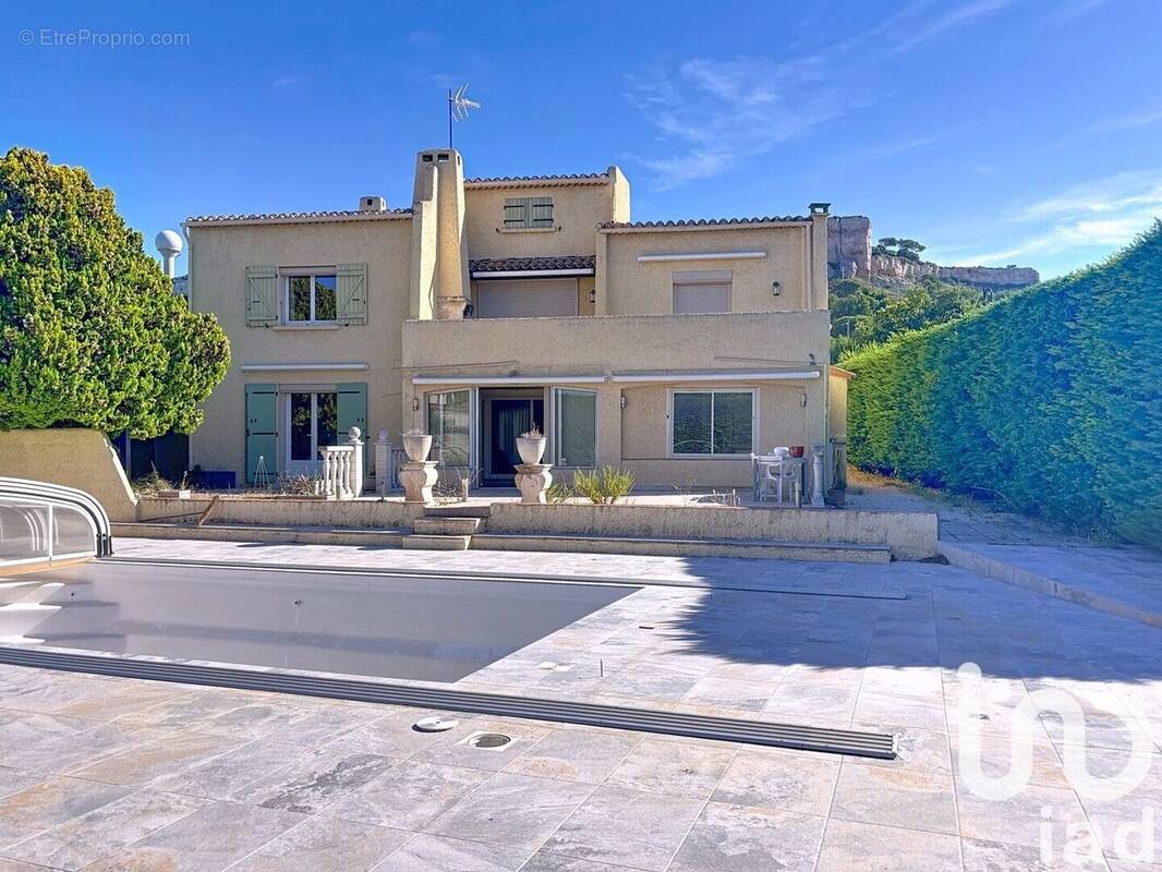 Photo 1 - Maison à VITROLLES