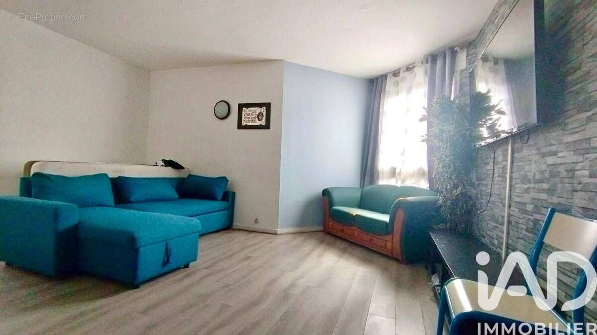 Photo 1 - Appartement à GRIGNY