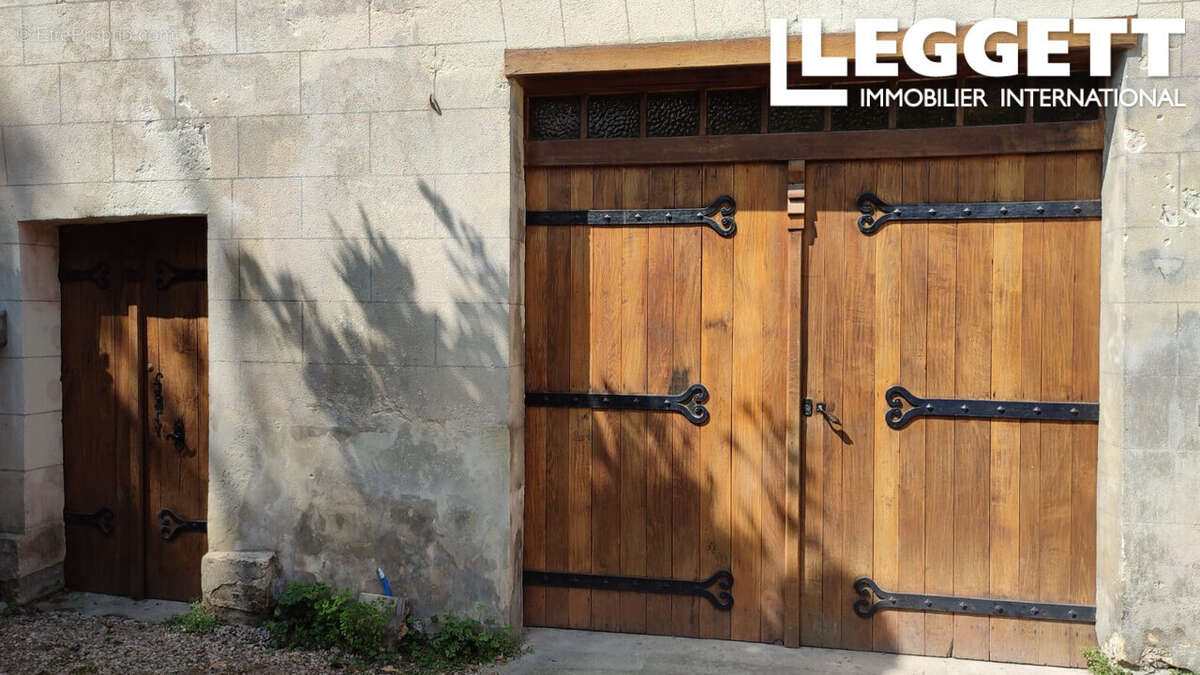 Maison à SAINT-EMILION