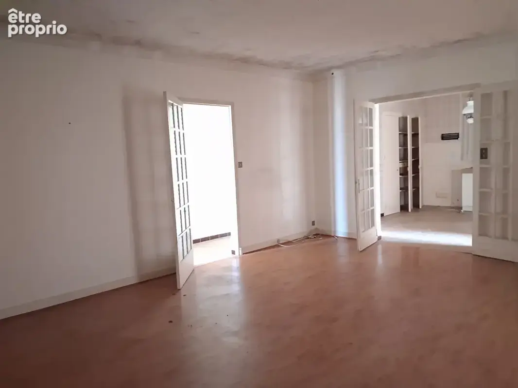 ECHILLAIS - Maison de 106 m² de plain-pied , 3 chambres, jardin. - photo 6