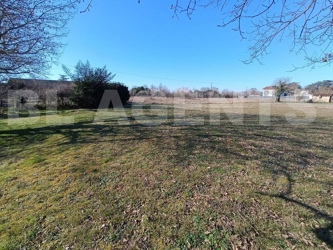 1738861861980 - Terrain à CASTRES