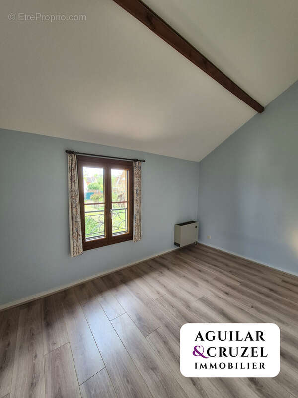 Maison à SAINT-DOULCHARD