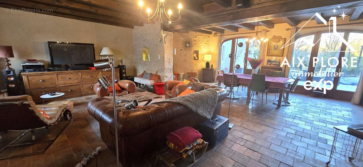 Maison à BRENOD