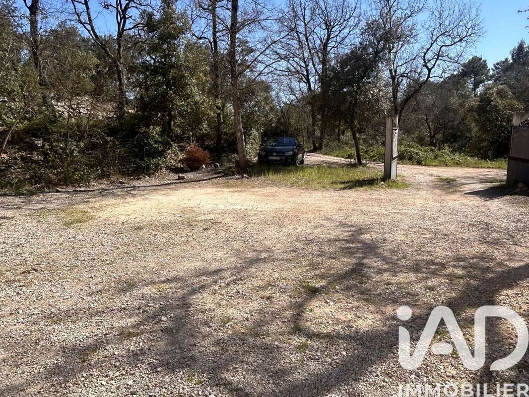 Photo 7 - Maison à SAINT-MAXIMIN-LA-SAINTE-BAUME