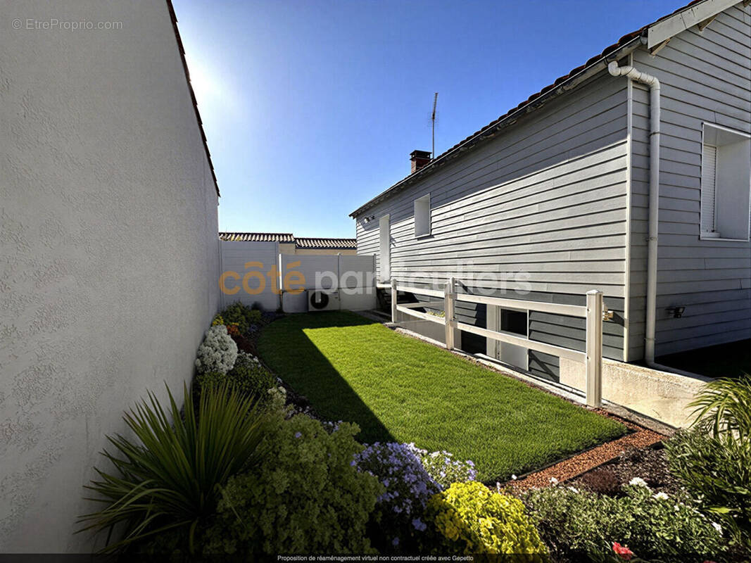 Maison à SAINT-VINCENT-SUR-JARD