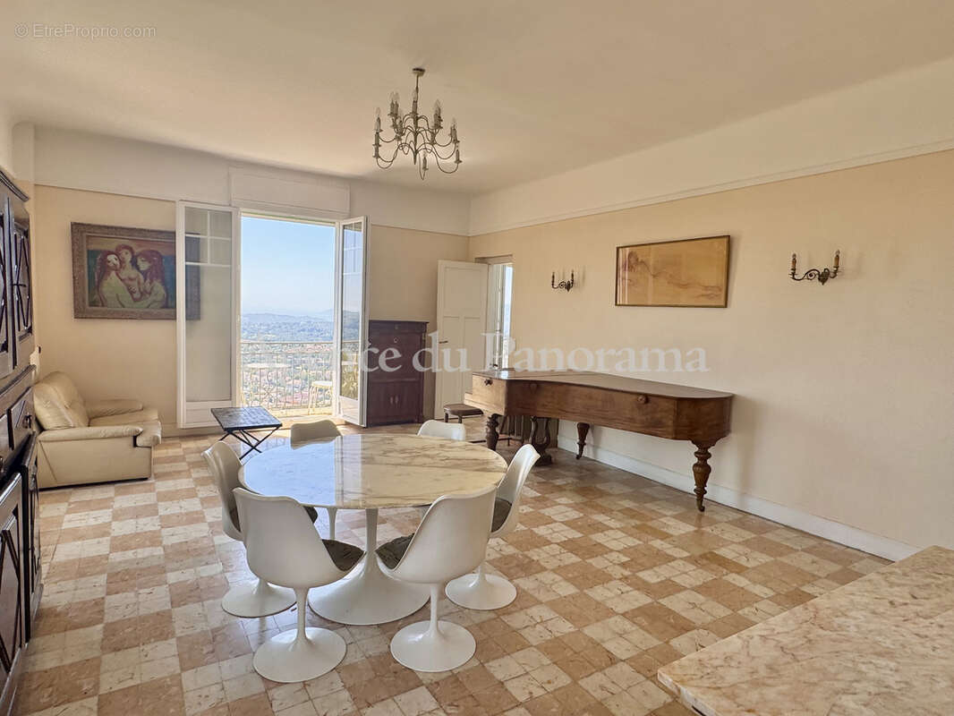 Appartement à GRASSE
