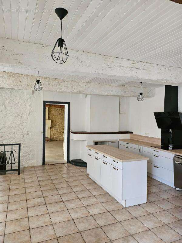 Maison À Vendre - photo 2