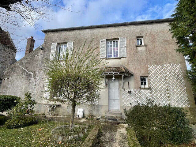 Photo 2 - Maison à LA FERTE-GAUCHER
