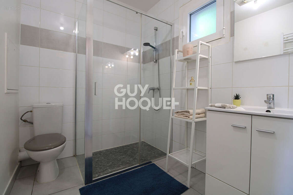 Appartement à BRIE-COMTE-ROBERT