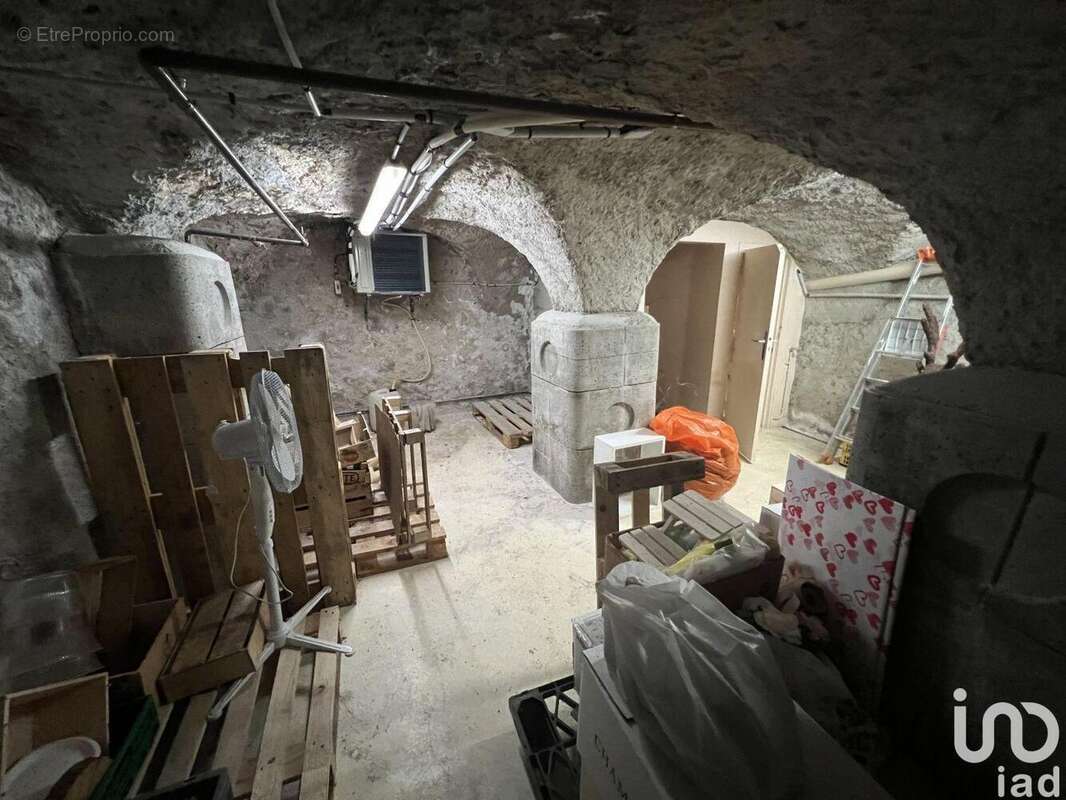 Photo 3 - Commerce à LA FERTE-GAUCHER